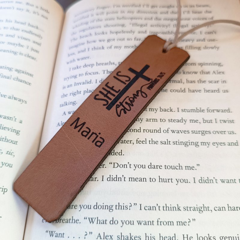 Personalized Christian Leather Bookmark for Women with free backside custom text - 書籤 - 真皮 咖啡色