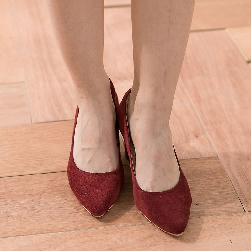 Maffeo 高跟鞋 尖頭鞋 微性感尖頭美國進口麂皮高跟鞋 靜音天皮(831暗紅) - 高跟鞋/跟鞋 - 真皮 紅色