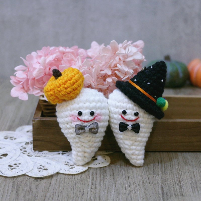 Halloween little ghost. key ring - ที่ห้อยกุญแจ - ไฟเบอร์อื่นๆ 