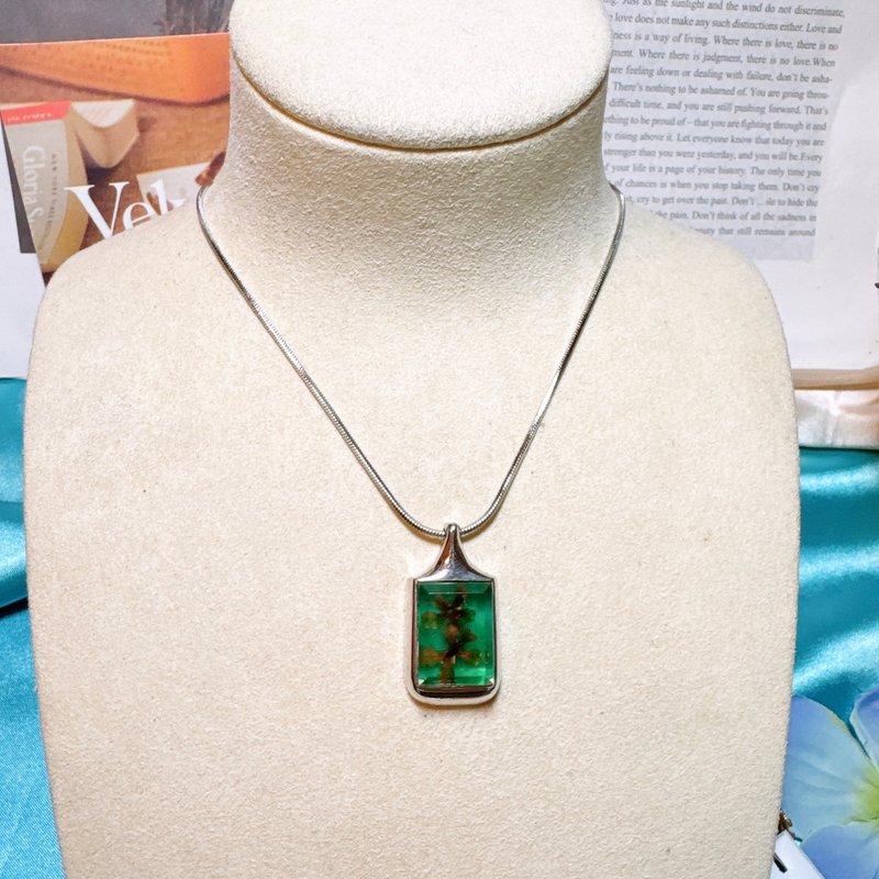 【Antique Western Jewelry】 Elegant Natural Dried Flower Silver Handmade Green Baroque Necklace - สร้อยคอ - เครื่องประดับ สีเขียว