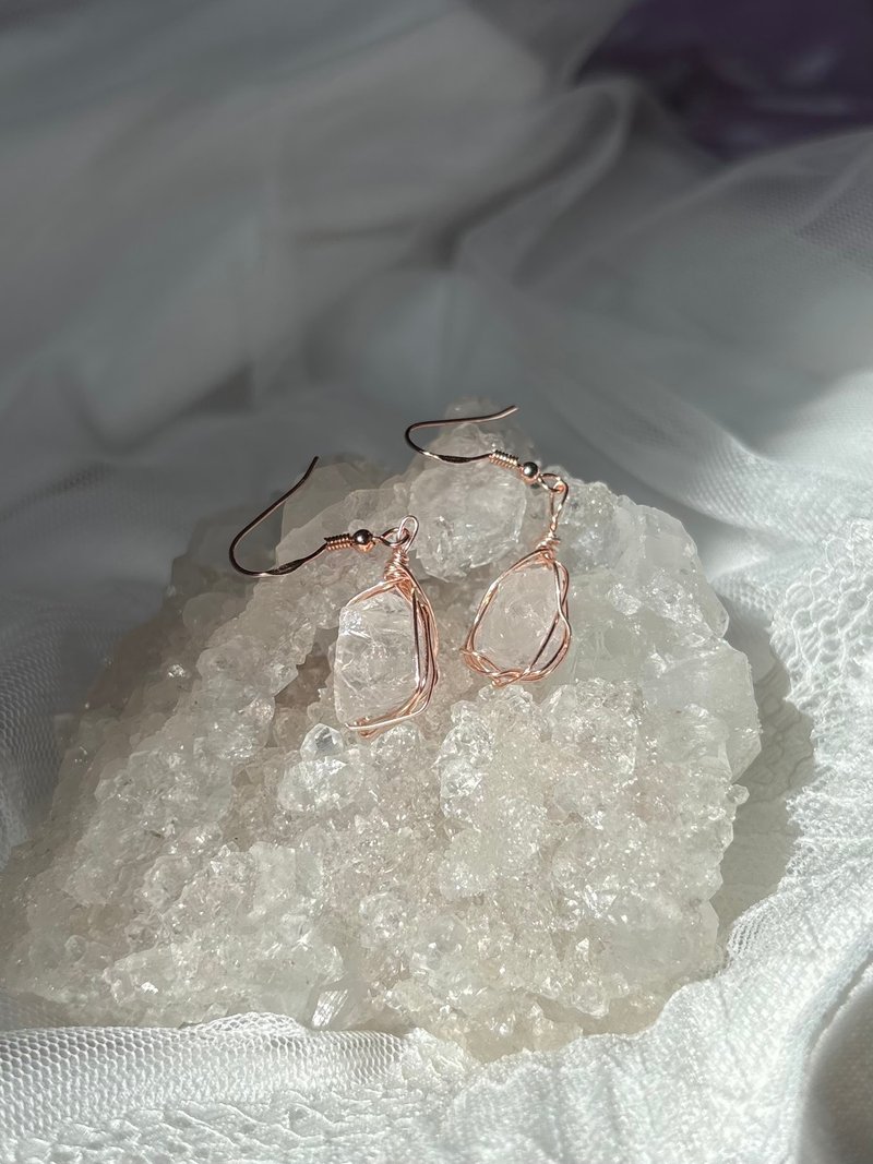 珍飾 - 白晶原石耳環 - 耳環/耳夾/耳骨夾 - 水晶 