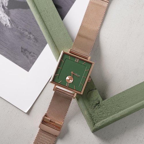 W.wear クラシック ゴールド スクエア ケース ウェア ウォッチ - フォレストグリーン