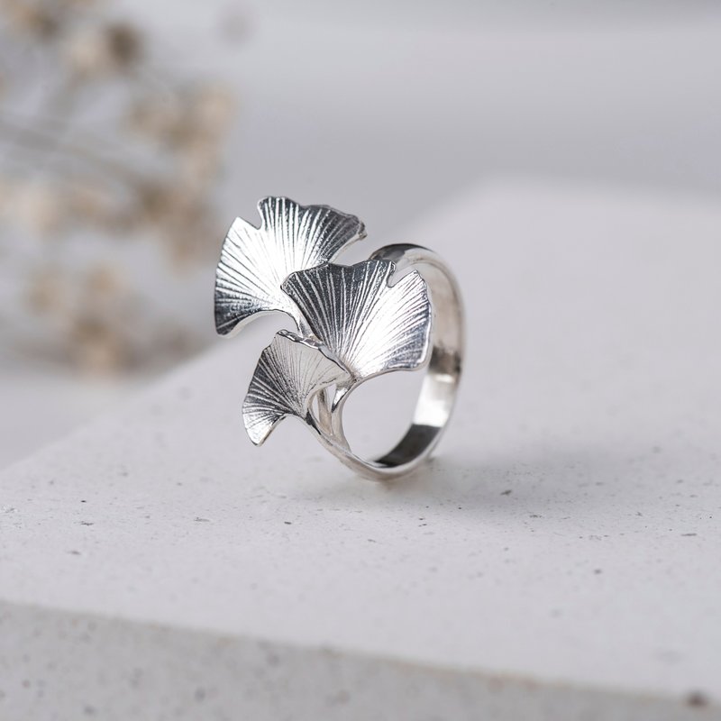 . Above the vegetation. NO.05-4 Ginkgo leaf ring/open/925 Silver - General Rings - Sterling Silver 