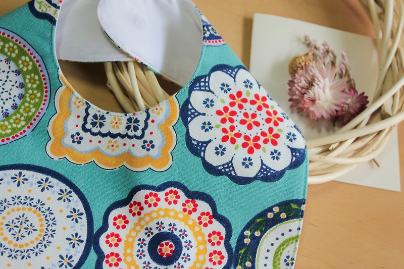 [Grandmother's flower porcelain plate] cotton mouth towel / bib - ผ้ากันเปื้อน - ผ้าฝ้าย/ผ้าลินิน สีน้ำเงิน