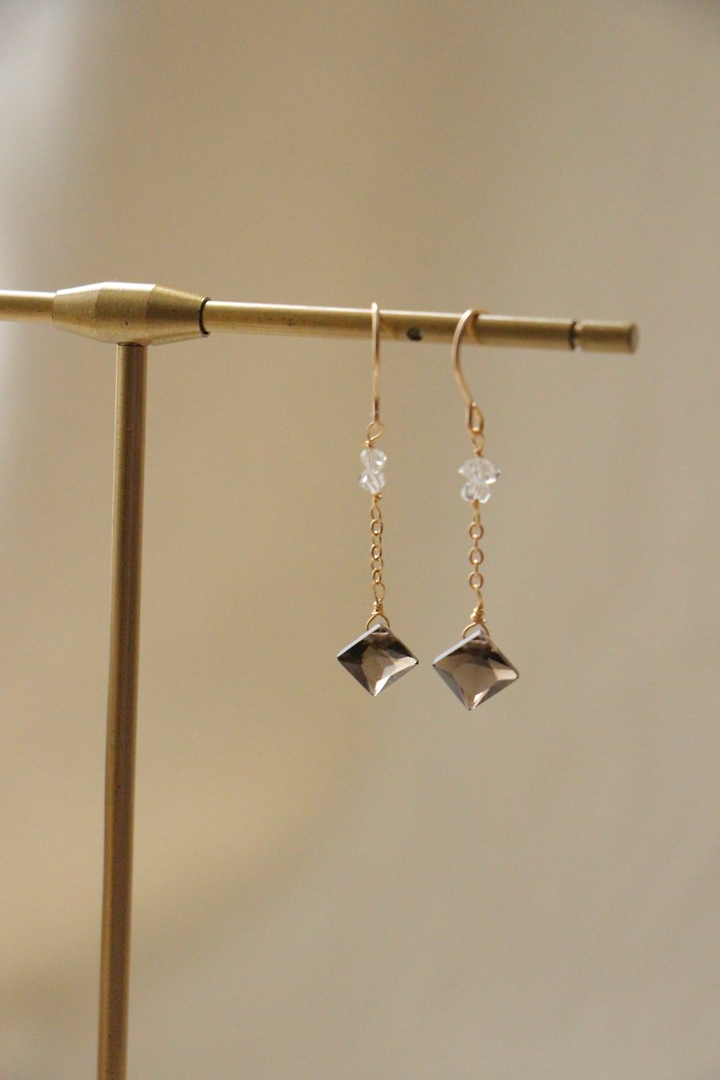 Sailing ethereal tea crystal Herkimon diamond earrings - Earrings & Clip-ons - Semi-Precious Stones 