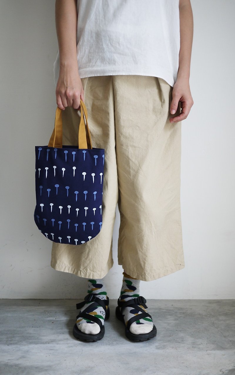 moshimoshi | 小圓袋 - 香菇丁 - 手袋/手提袋 - 棉．麻 藍色