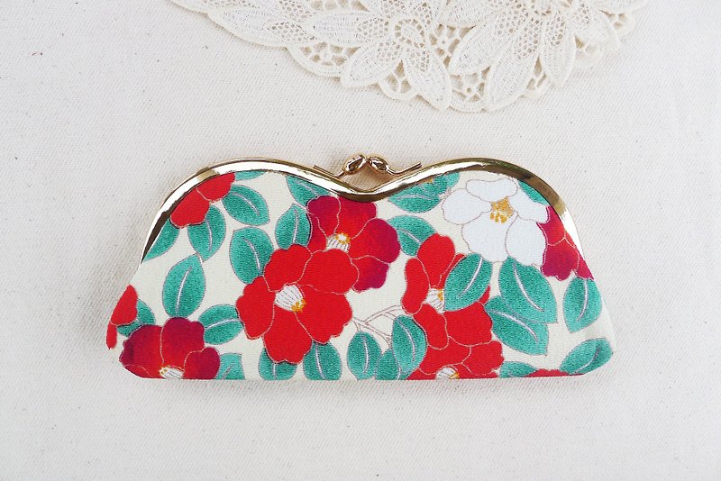 70s Red and Green FLORALS printed with Heart Shaped gold frame glasses case - Coin Purses - Polyester Red