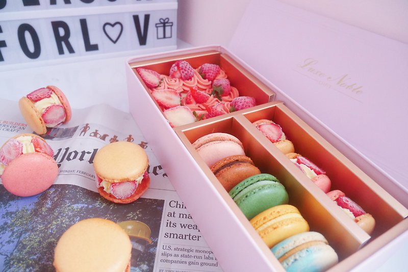 【售完】【第一章草莓曙光升值版禮盒】 - 蛋糕/甜點 - 新鮮食材 粉紅色