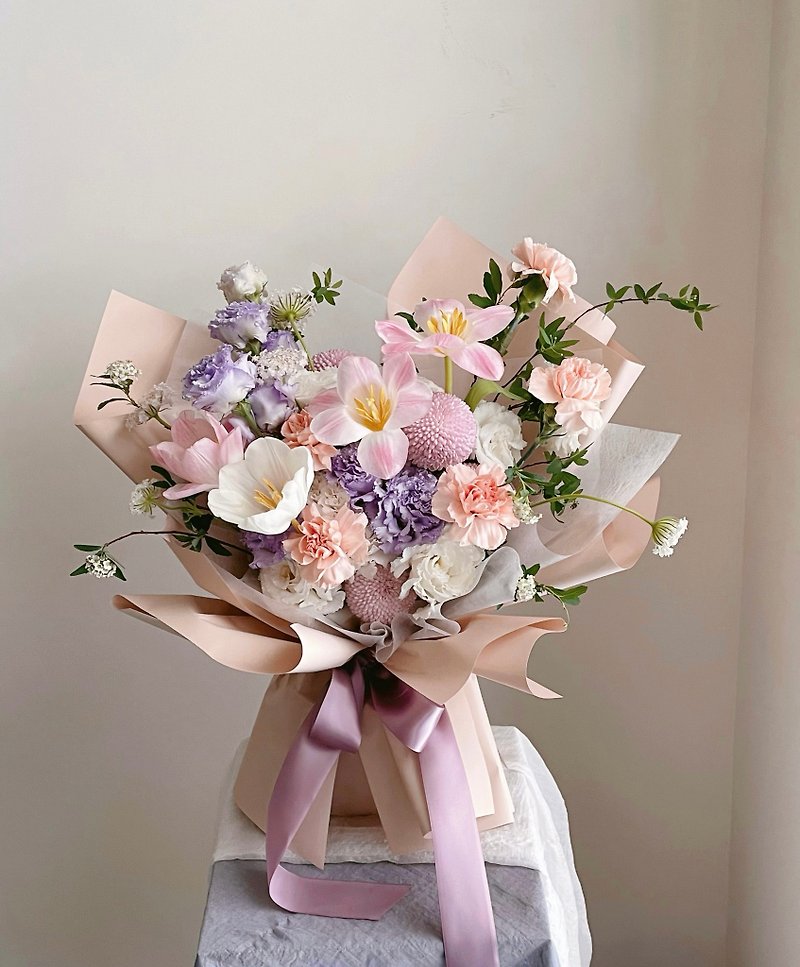 【花材】上品なピンクと紫のカーネーション、チューリップ、花束 - その他 - 寄せ植え・花 ピンク