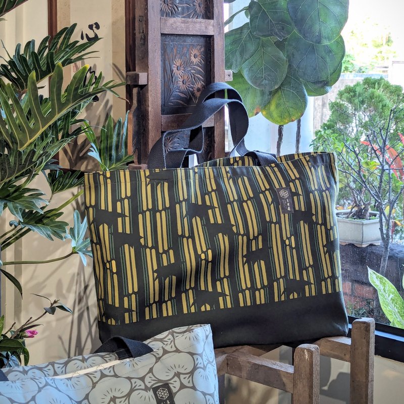 Eco-friendly canvas tote bag-large string bamboo yellow - กระเป๋าถือ - ผ้าฝ้าย/ผ้าลินิน สีเหลือง