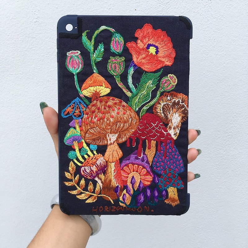 The Mushroom Forest and the Opium Flowers - Tablet & Laptop Cases - Thread Multicolor