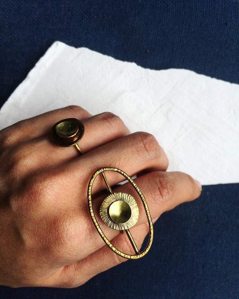 Brass geometric ring II Galaxy statement ring collection - แหวนทั่วไป - ทองแดงทองเหลือง 