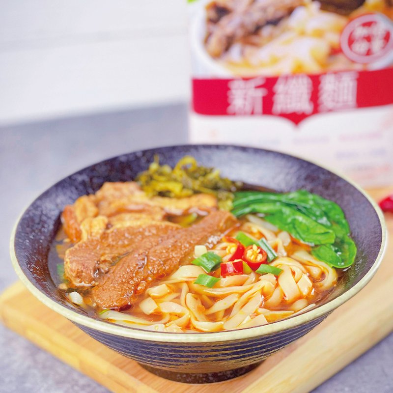 搭嘴好食 重量級低卡牛肉新纖麵(2人份) 紅燒/精燉 - 拌麵/麵條/米粉 - 新鮮食材 白色