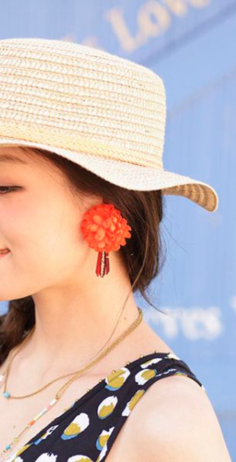 Pre-order in the South American style flower earrings 3 color CSOZ8109 - ต่างหู - วัสดุอื่นๆ 
