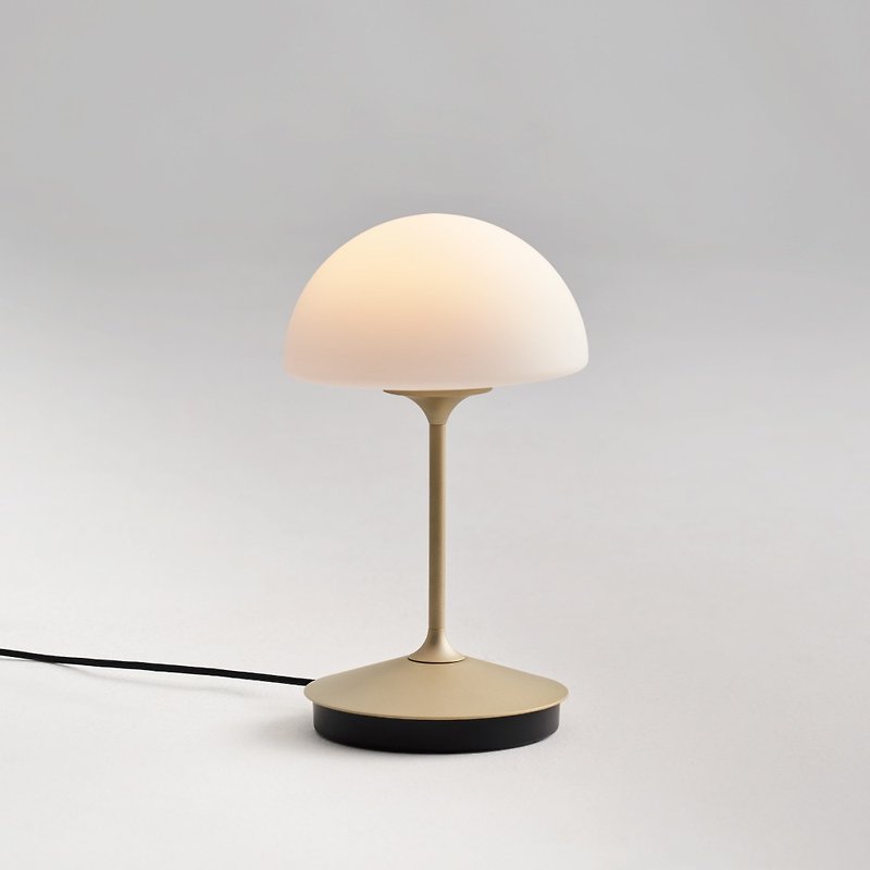 パンセ シンキングテーブルランプ - 照明・ランプ - その他の素材 