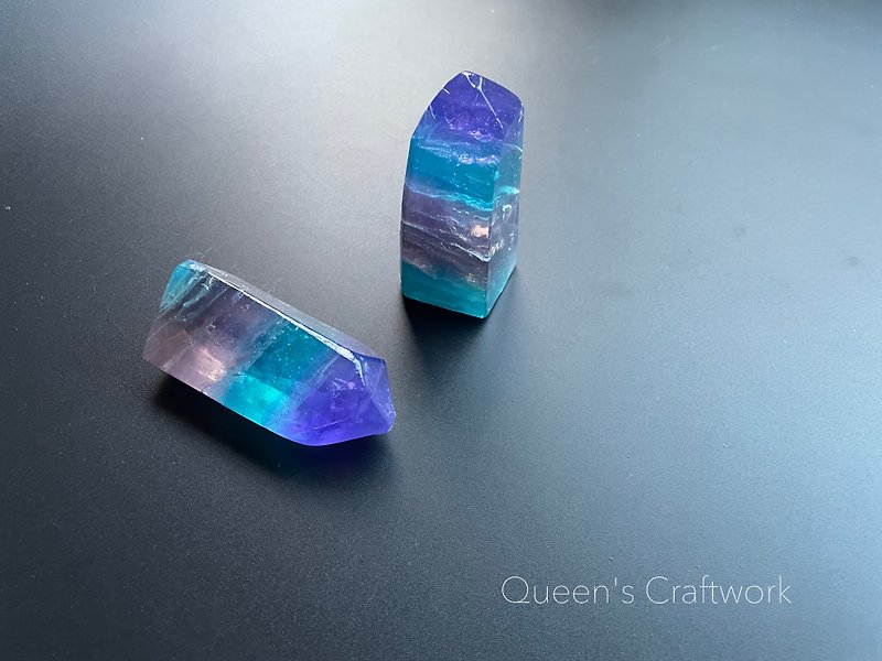 Ao Pengsi Stone realistic crystal column handmade art Gemstone soap - Soap - Other Materials Purple