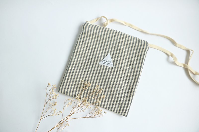 MaryWil square packet - Straight stripes - กระเป๋าแมสเซนเจอร์ - ผ้าฝ้าย/ผ้าลินิน สีน้ำเงิน
