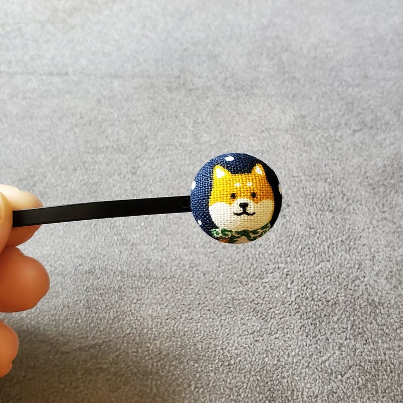 小蘑菇髮夾  包釦髮夾 一字夾  小黑夾 蘑菇釦 釦子髮夾 髮飾 - 髮夾/髮圈 - 棉．麻 