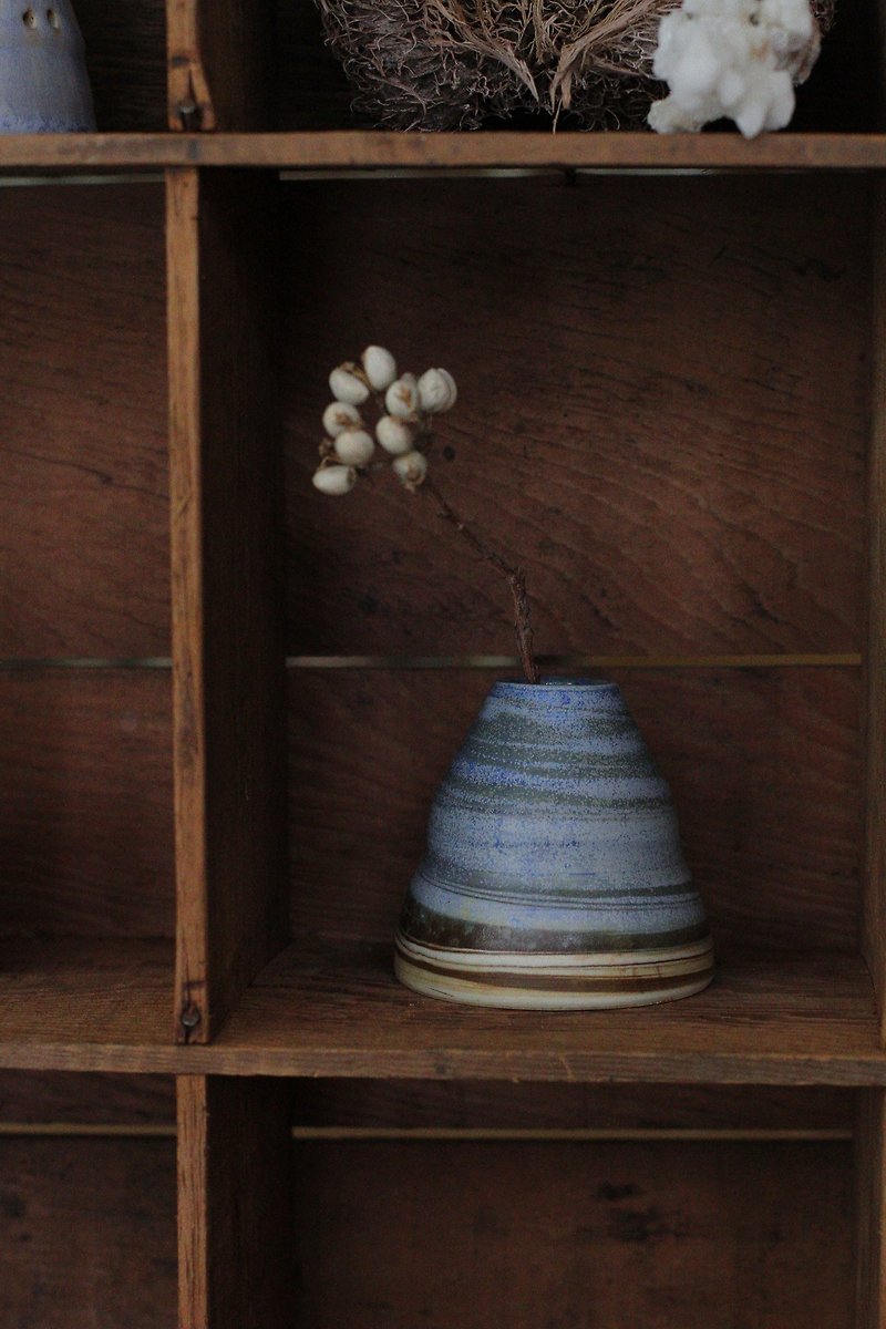 手作りの和陶器・磁器土小花瓶 13 - 花瓶・植木鉢 - 陶器 ブルー