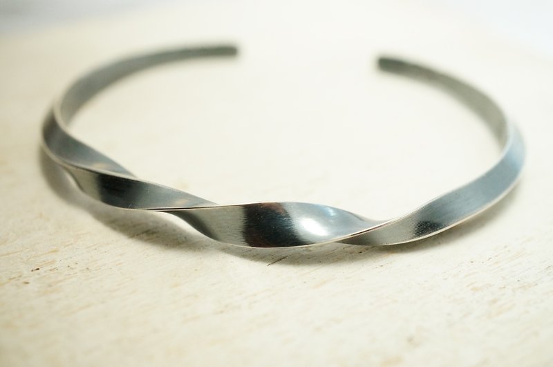 Sterling Silver Bohemian Bracelet / Contemporary Cuff Bangle  - สร้อยข้อมือ - เงินแท้ 