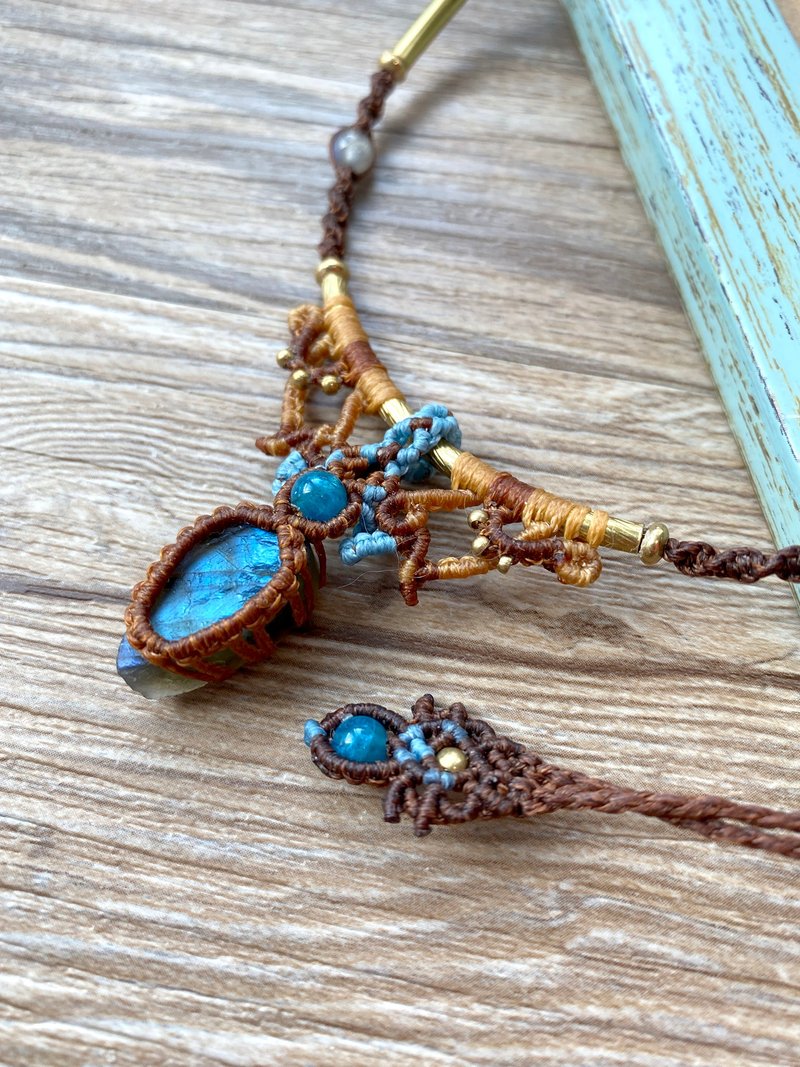 N169 National Wind Wax Woven Labradorite Ore Apatite Necklace Clavicle Chain - Necklaces - Other Materials Brown