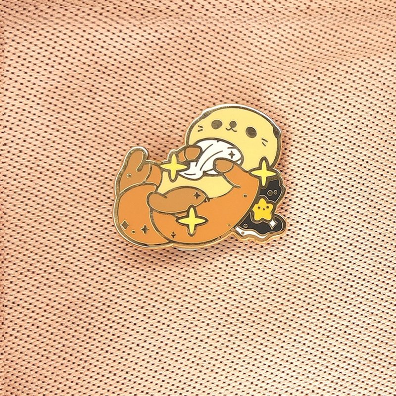 BabyMagic Otter Pin - Brooches - Other Metals 