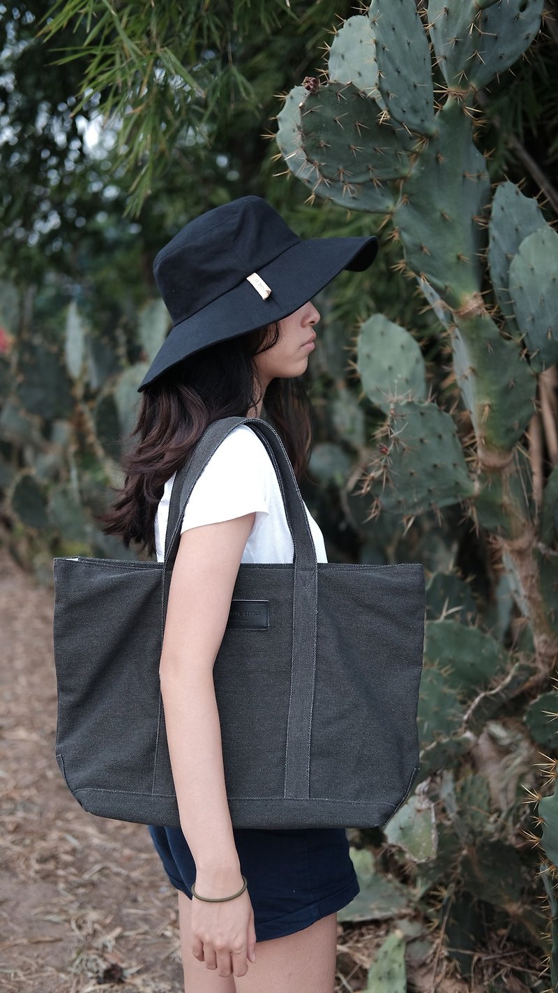BOAT BAG - Black - กระเป๋าถือ - ผ้าฝ้าย/ผ้าลินิน สีดำ