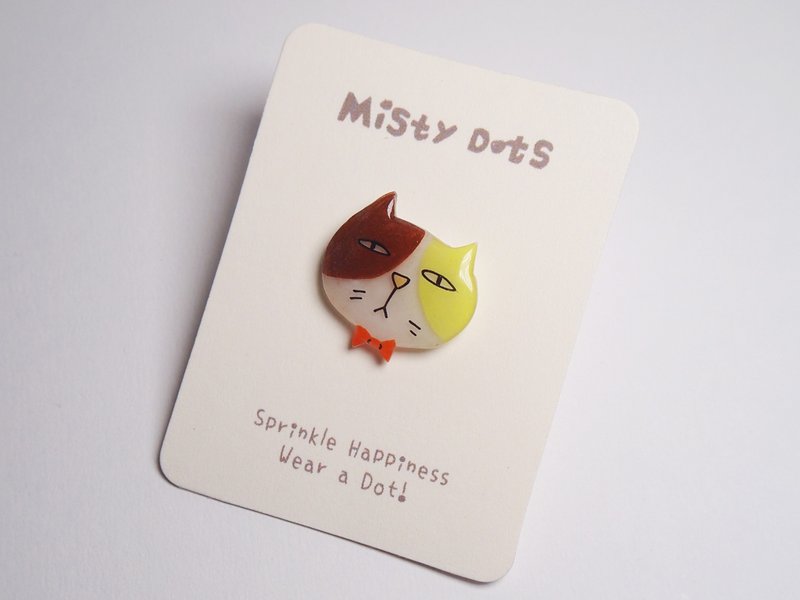 Misty Dots - MDB010 Cute  Calico Cat Pin - เข็มกลัด - พลาสติก สีนำ้ตาล