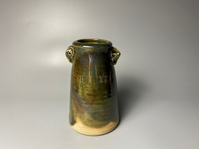 Vase - Pottery & Ceramics - Pottery 