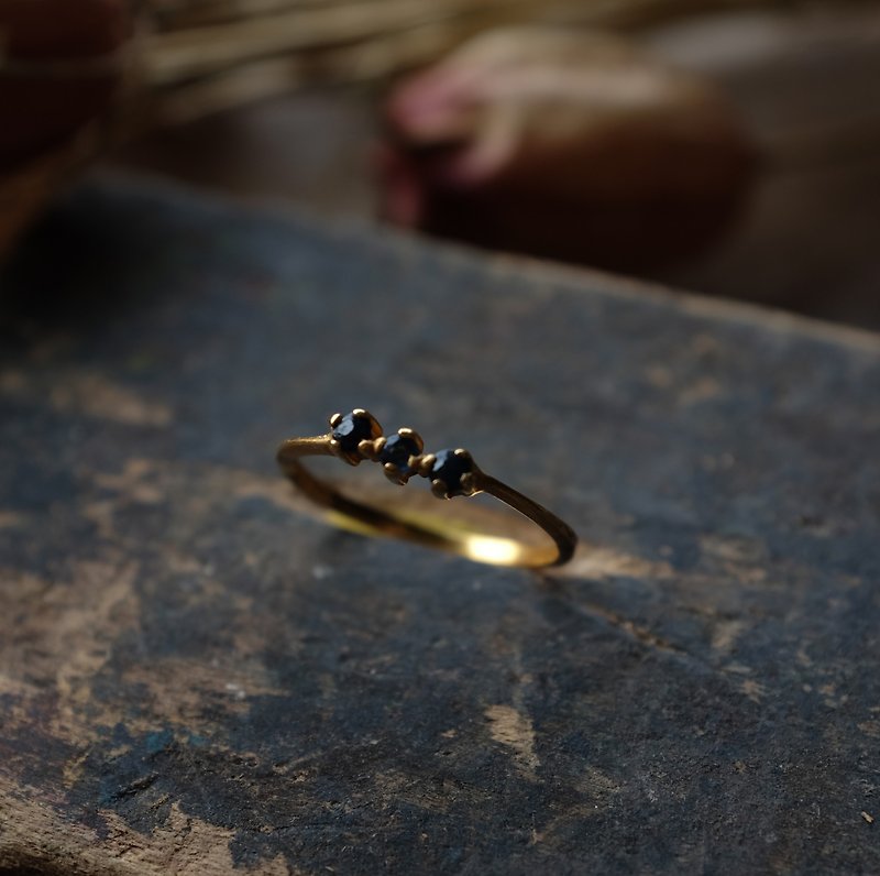 巴黎古董深藍玻璃鍍金戒指 - 戒指 - 其他金屬 金色