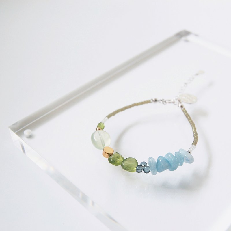 Summer Prehnite Olivine Aquamarine Crystal Gemstone Bracelet - Bracelets - Crystal Green