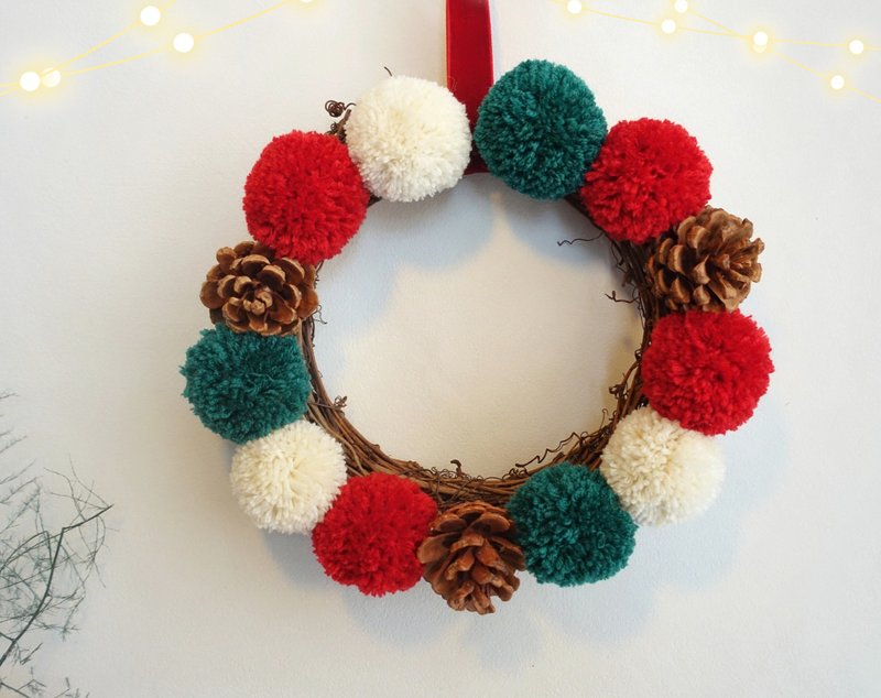 柺杖糖/22cm-手作花圈毛球聖誕裝飾花圈 - 擺飾/家飾品 - 其他材質 紅色