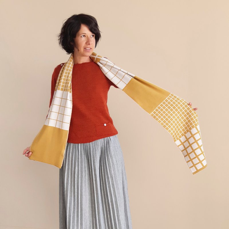 非常に柔らかいメリノウールで作られた黄色のスカーフ。彼女または彼のための最高品質のスカーフ - スカーフ - ウール イエロー