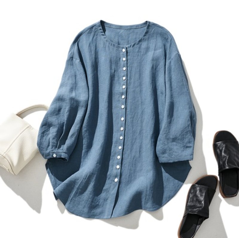 100% Linen, no-collar cardigan that's easy to incorporate into your everyday wardrobe. A subdued pale blue color. 230506-2 - Women's Tops - Other Materials 