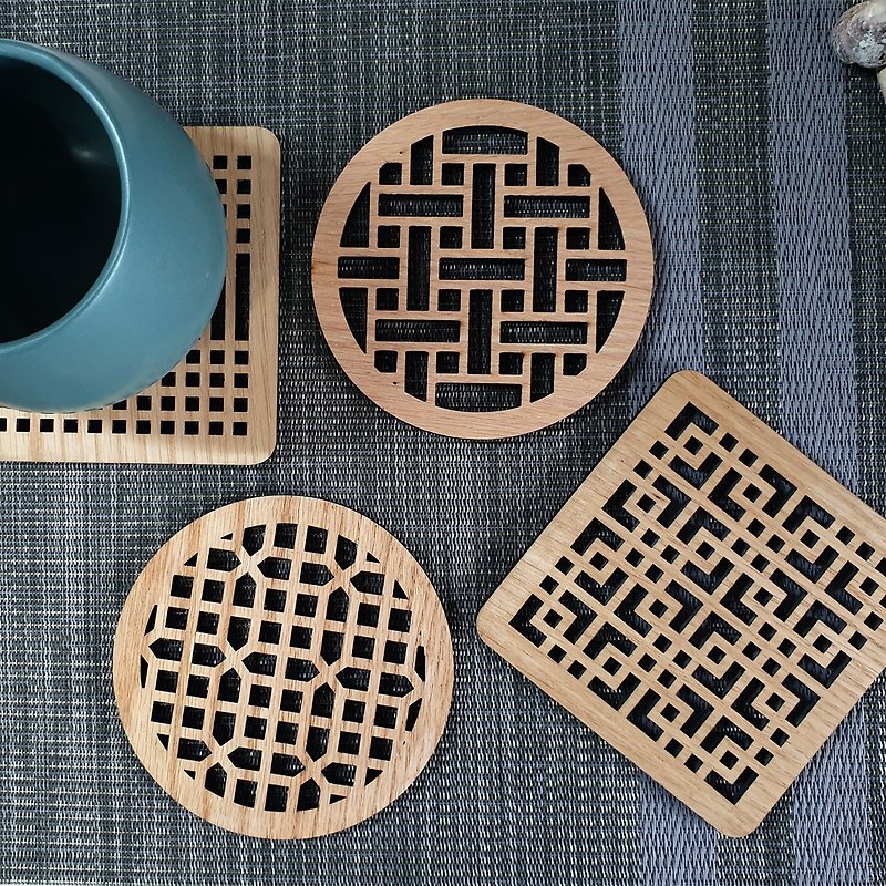 Korean traditional pattern coaster - ttisal(oak) - Coasters - Wood Brown