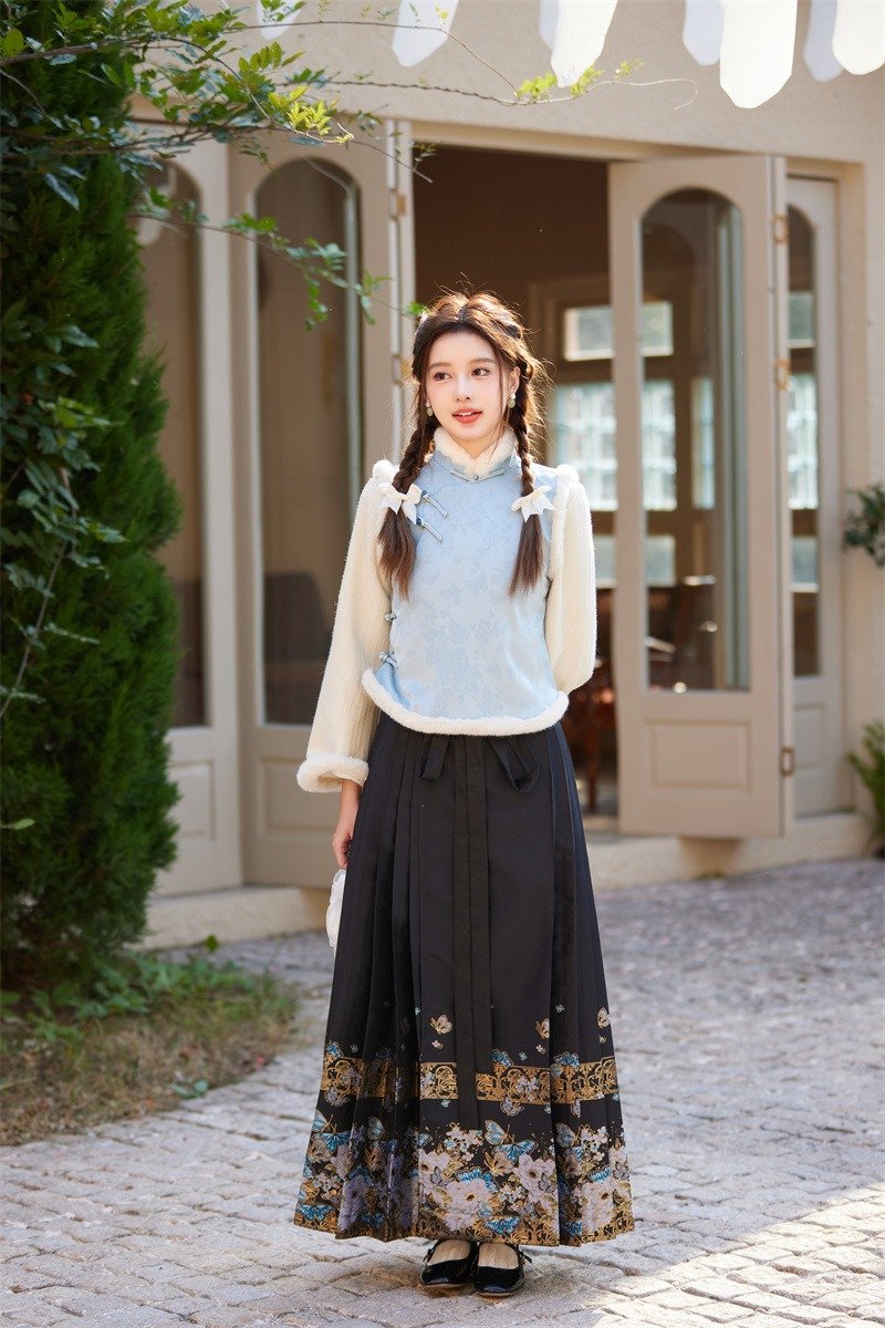 Light blue autumn and winter improved quilted vest with horse skirt New Chinese style Spring Festival improved top - Women's Casual & Functional Jackets - Polyester Blue