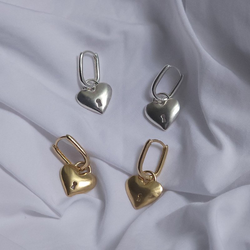 925 Silver Heart One-Touch Lock Earring E_102 - 耳環/耳夾 - 其他金屬 銀色