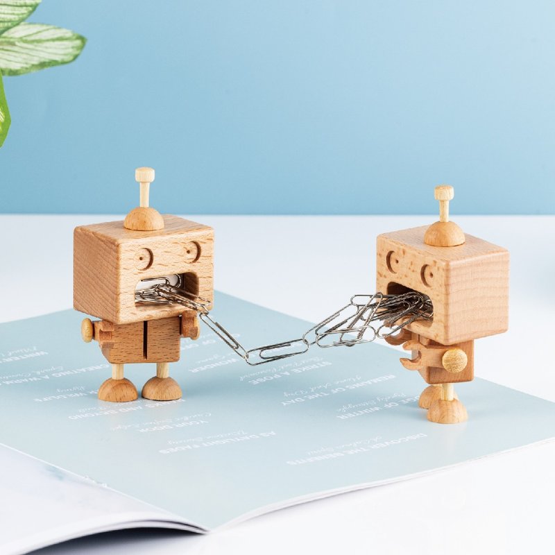 Robot Paperclip Holder - Magnets - Wood 