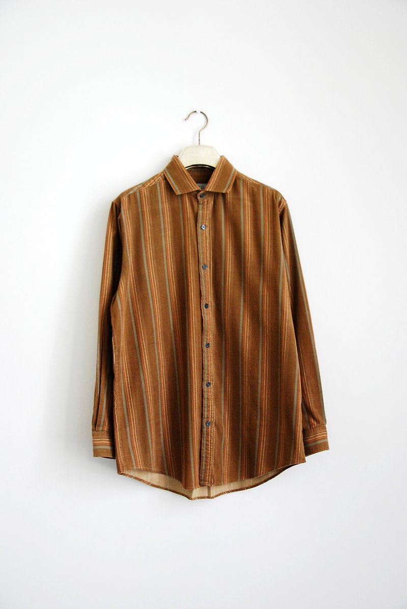 Ancient corduroy shirt - เสื้อเชิ้ตผู้ชาย - วัสดุอื่นๆ 