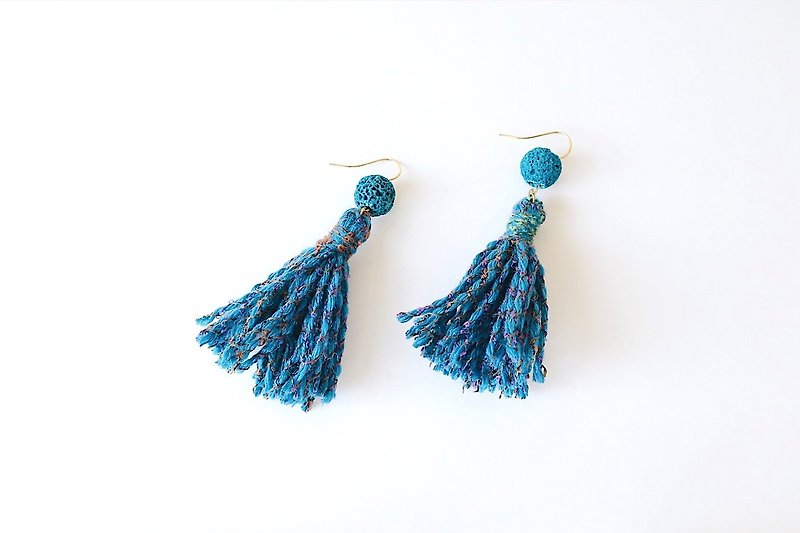 [endorphin] summer peacock blue tassel earrings - ต่างหู - ขนแกะ สีน้ำเงิน