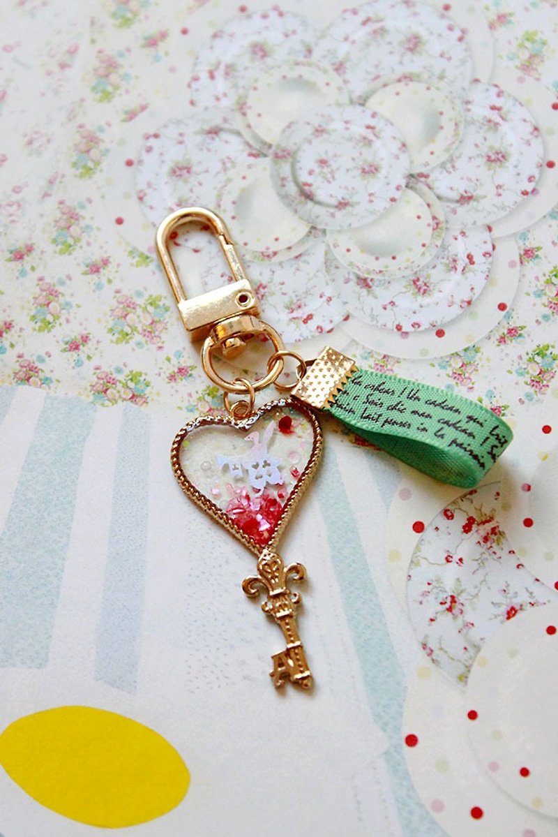 【鑰匙圈/吊飾】 夢幻公主系列-紅心兔衛兵鑰匙 - 鑰匙圈/鑰匙包 - 樹脂 多色