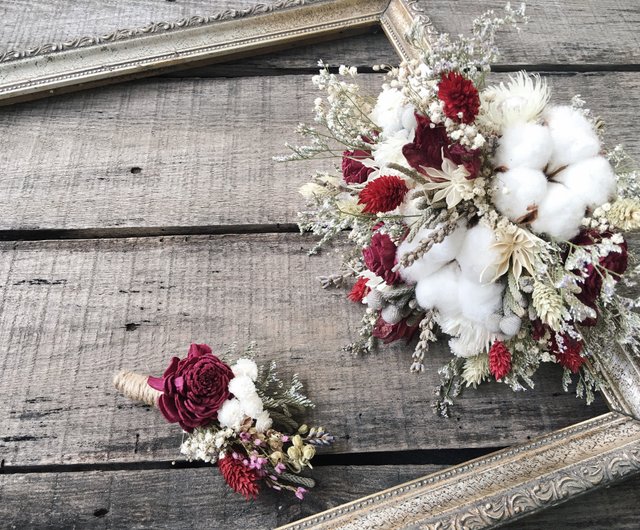 良い花]バラ花嫁ブーケ赤と白のドライブーケ結婚式のブーケboutonniere