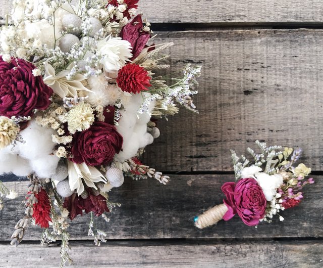 良い花]バラ花嫁ブーケ赤と白のドライブーケ結婚式のブーケboutonniere