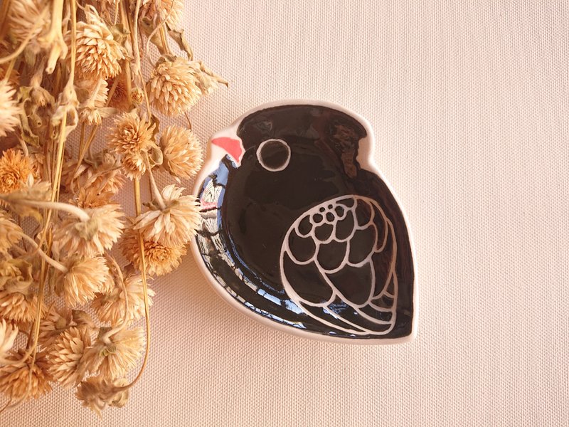 Hey! Bird friends! Red-billed black bulbul bird shape disc - Small Plates & Saucers - Porcelain Yellow