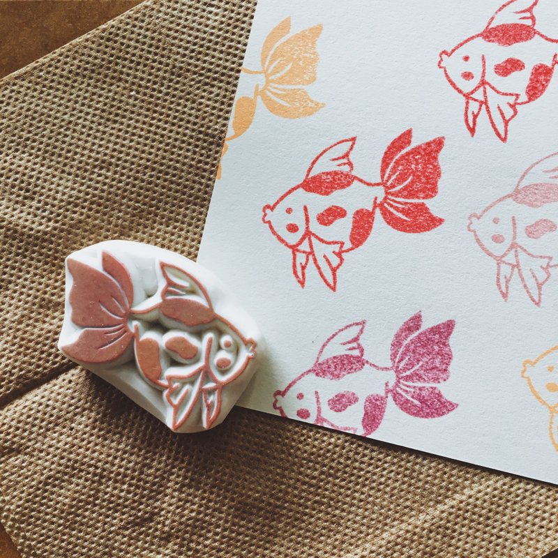 Deerday 手刻章 大金魚 - 印章/印台 - 橡膠 紅色