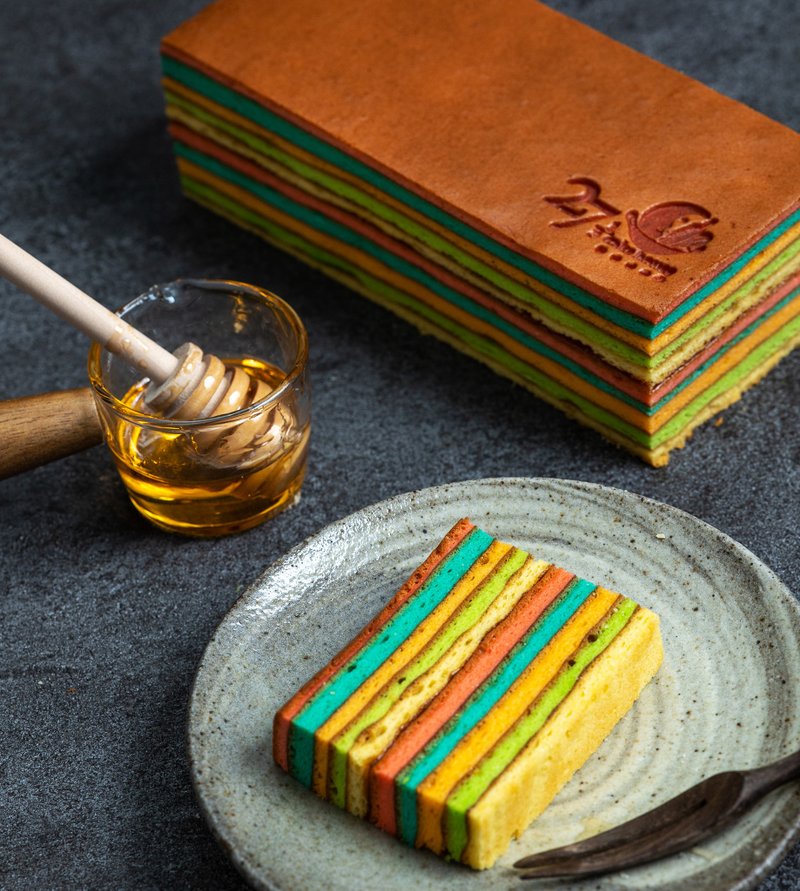 【27 1/3 cake house】彩虹千層蛋糕 - 蛋糕/甜點 - 其他材質 