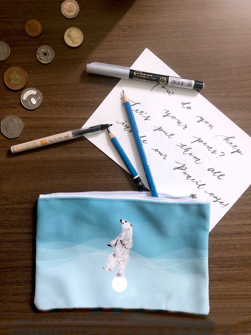 Party Animal Canvas Pencil Case-Polar Bear - กล่องดินสอ/ถุงดินสอ - วัสดุอื่นๆ 