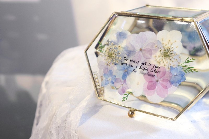 Pressed flower with Handwriting Accessory Jewelry Glass Box Wedding Gifts - Other - Other Materials 