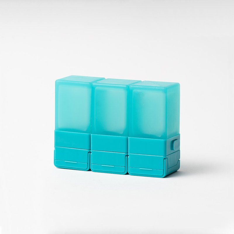 Suzzi CUBIC Travel Bottle-Sea Foam Green-S 50ml-Three Piece Travel Set - กล่องเก็บของ - ซิลิคอน สีเขียว