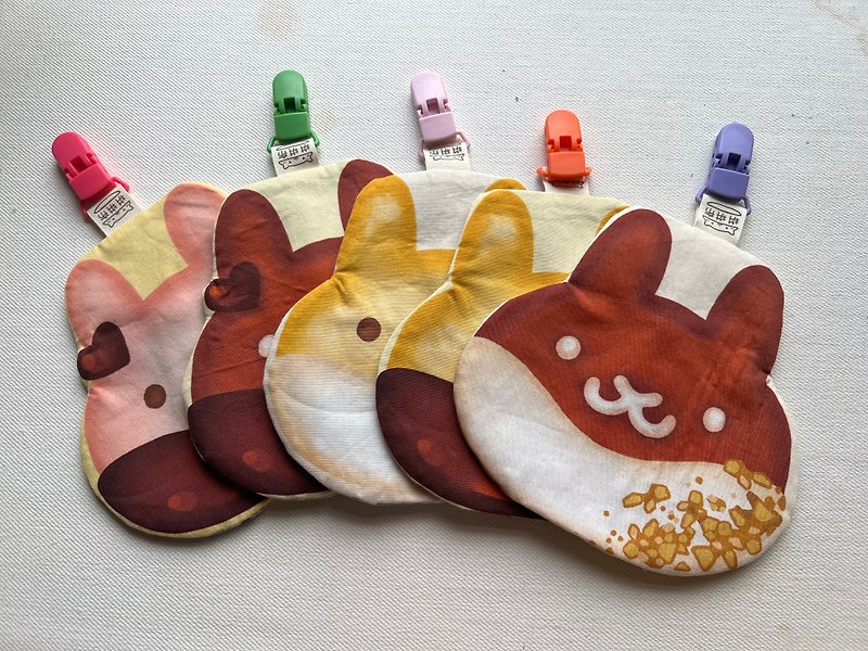 拼拼布。手作 - 餅乾兔兔平安福袋、可放手帕 - 平安符袋 - 棉．麻 多色